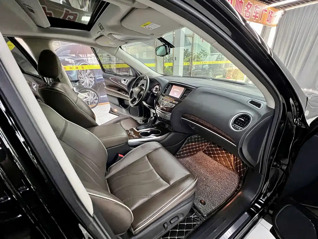 Infiniti QX60 (Import) — фото 15