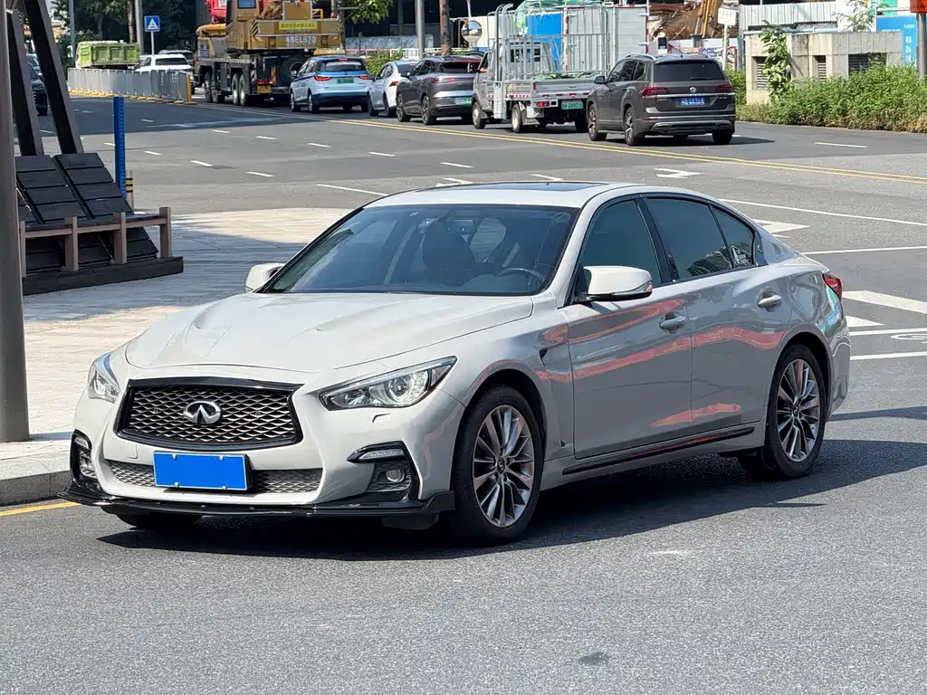 Infiniti Q50L — фото 3