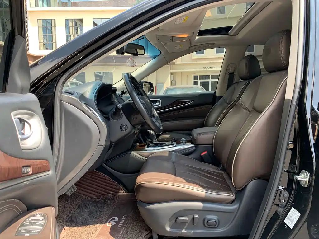 Infiniti QX60 (Import) — фото 14