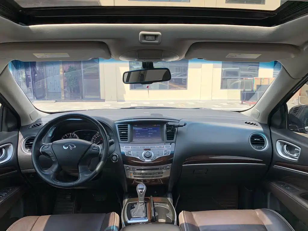 Infiniti QX60 (Import) — фото 33