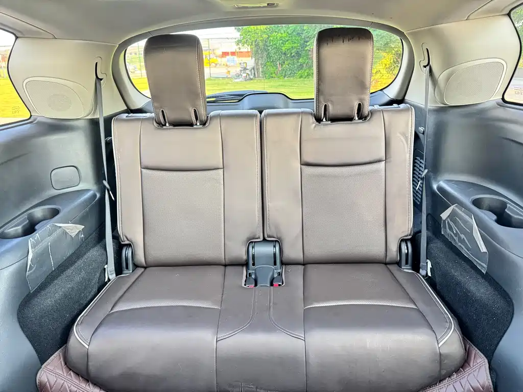 Infiniti QX60 (Import) — фото 16