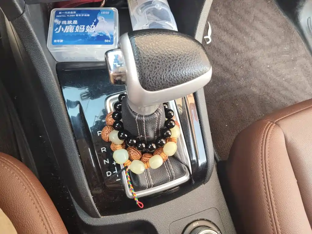 Isuzu MU-X — фото 15