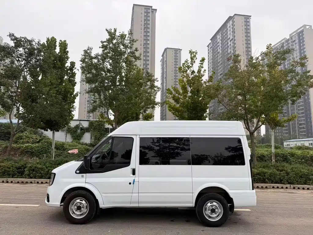 JMC JMC Fushun — фото 6