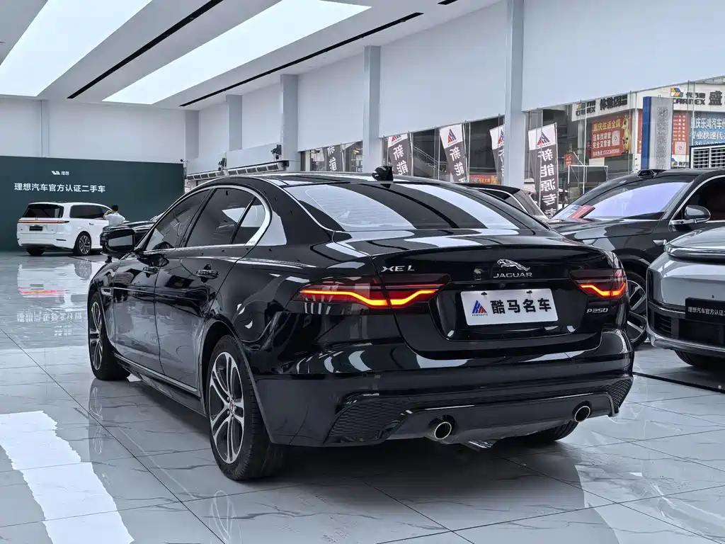 Jaguar XEL — фото 13