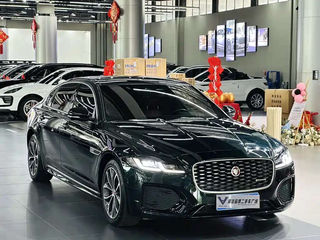 Jaguar XFL — фото 3