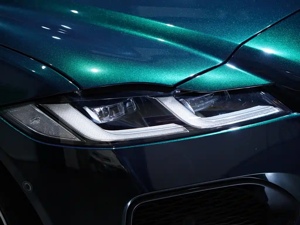 Jaguar XFL — фото 3