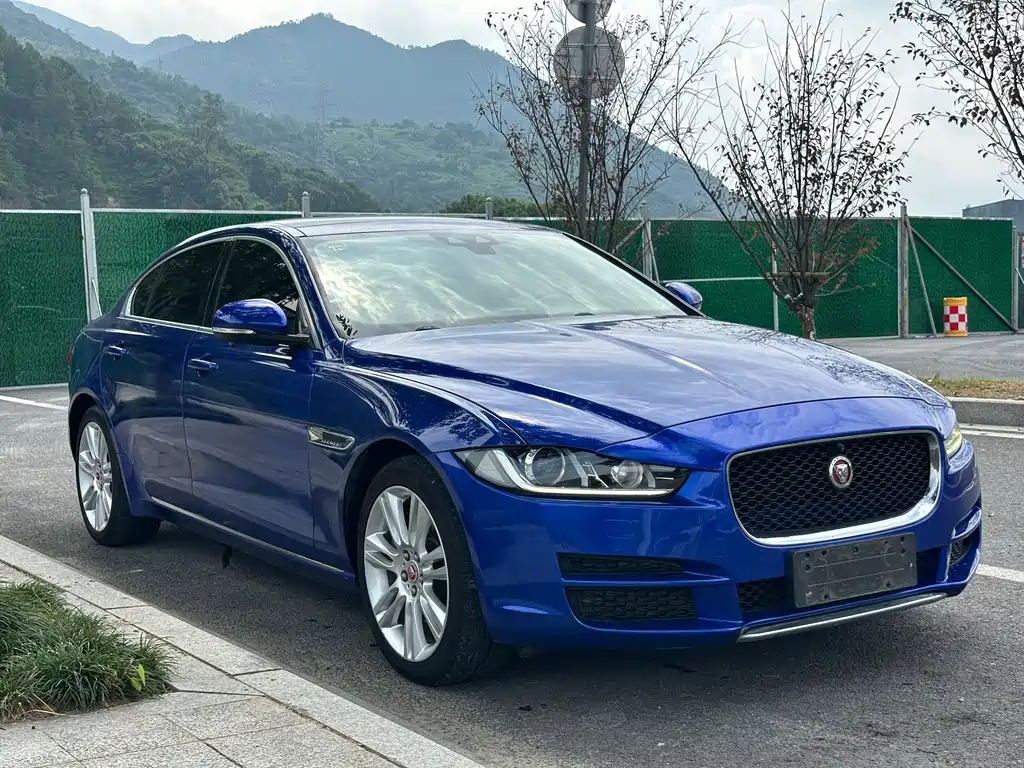 Jaguar XEL — фото 3