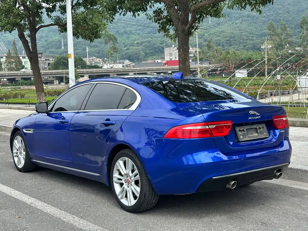 Jaguar XEL — фото 4