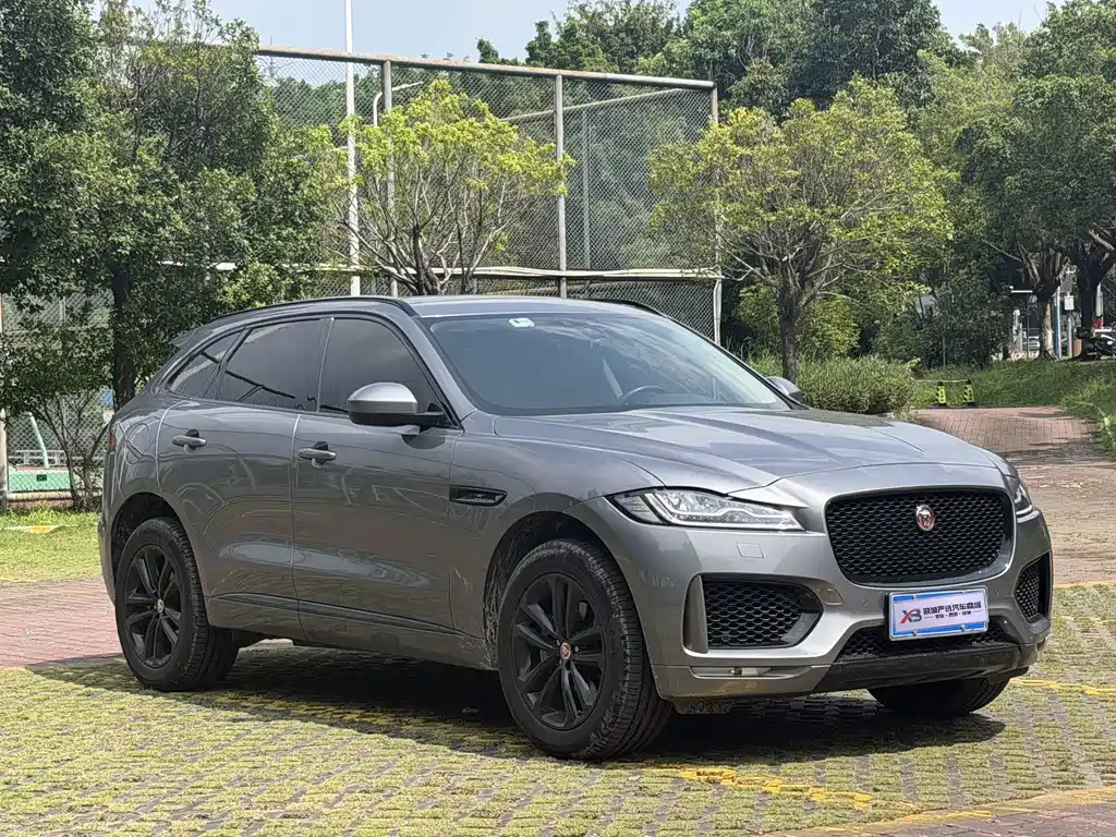 Jaguar F-PACE — фото 3