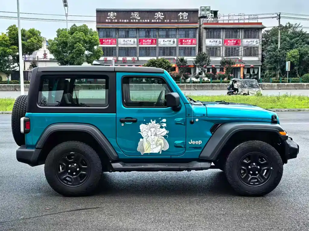 Jeep Wrangler — фото 4
