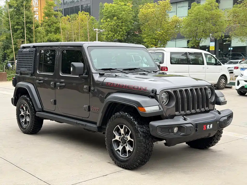 Jeep Wrangler — фото 9
