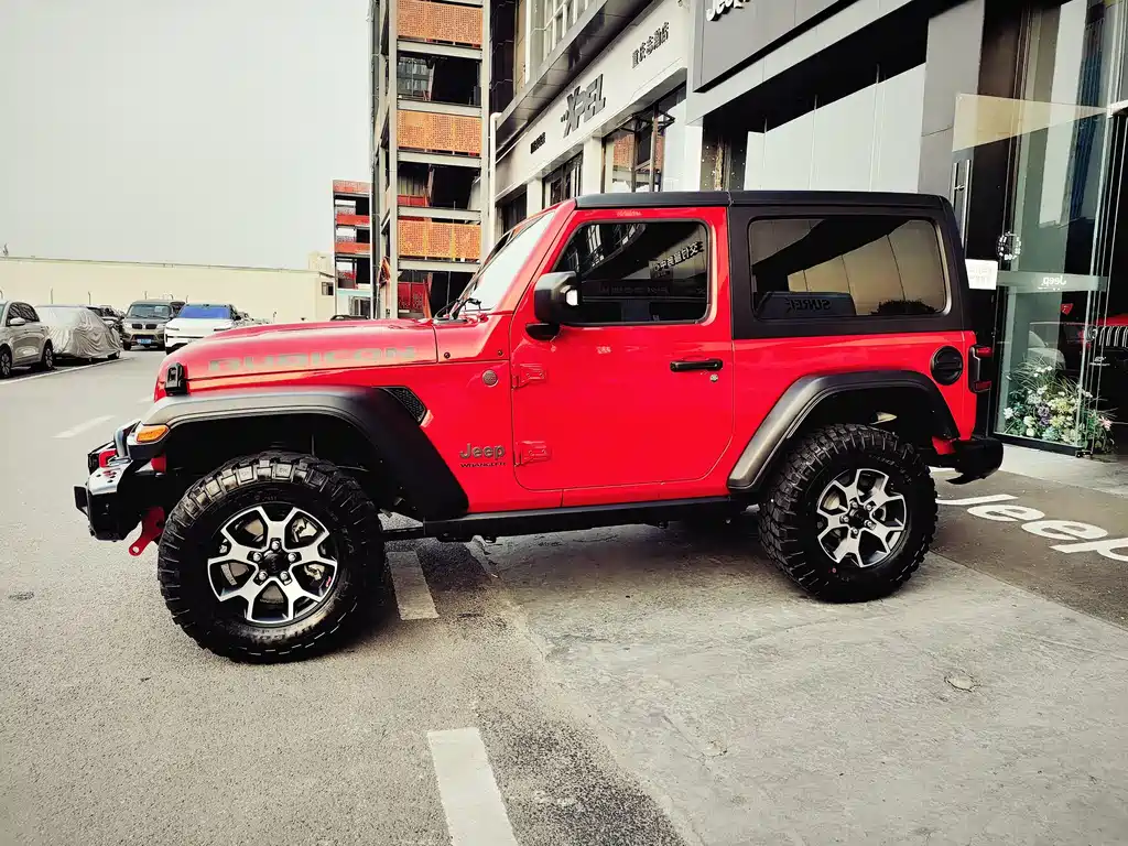 Jeep Wrangler — фото 4