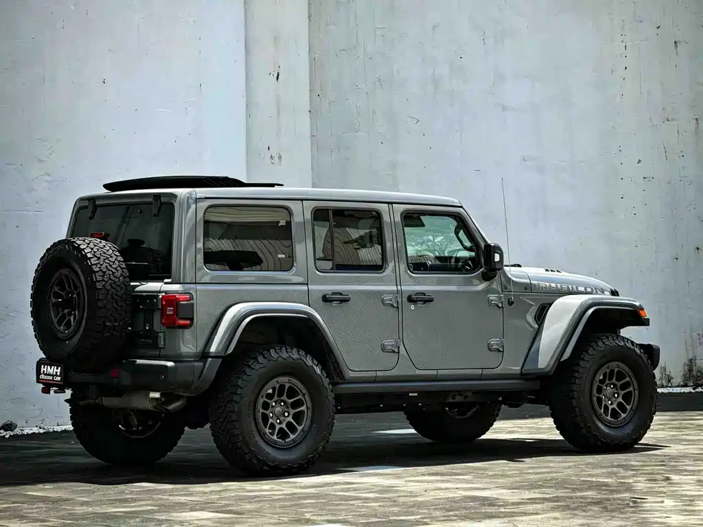 Jeep Wrangler — фото 6