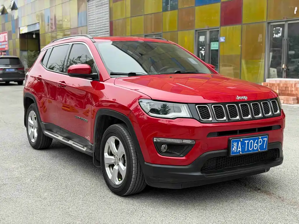 Jeep Compass — фото 3