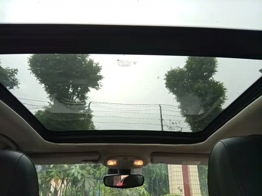 Jeep Compass — фото 19