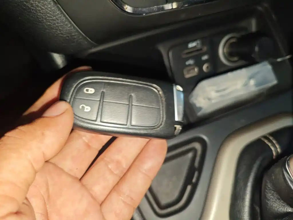 Jeep Cherokee — фото 9