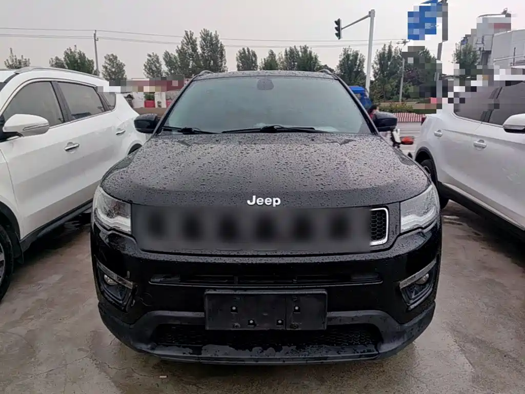 Jeep Compass — фото 3