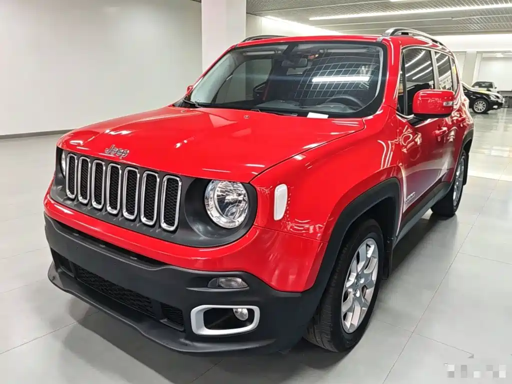 Jeep Renegade — фото 2