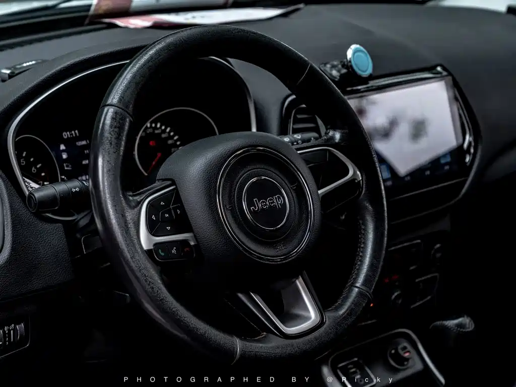 Jeep Compass — фото 4