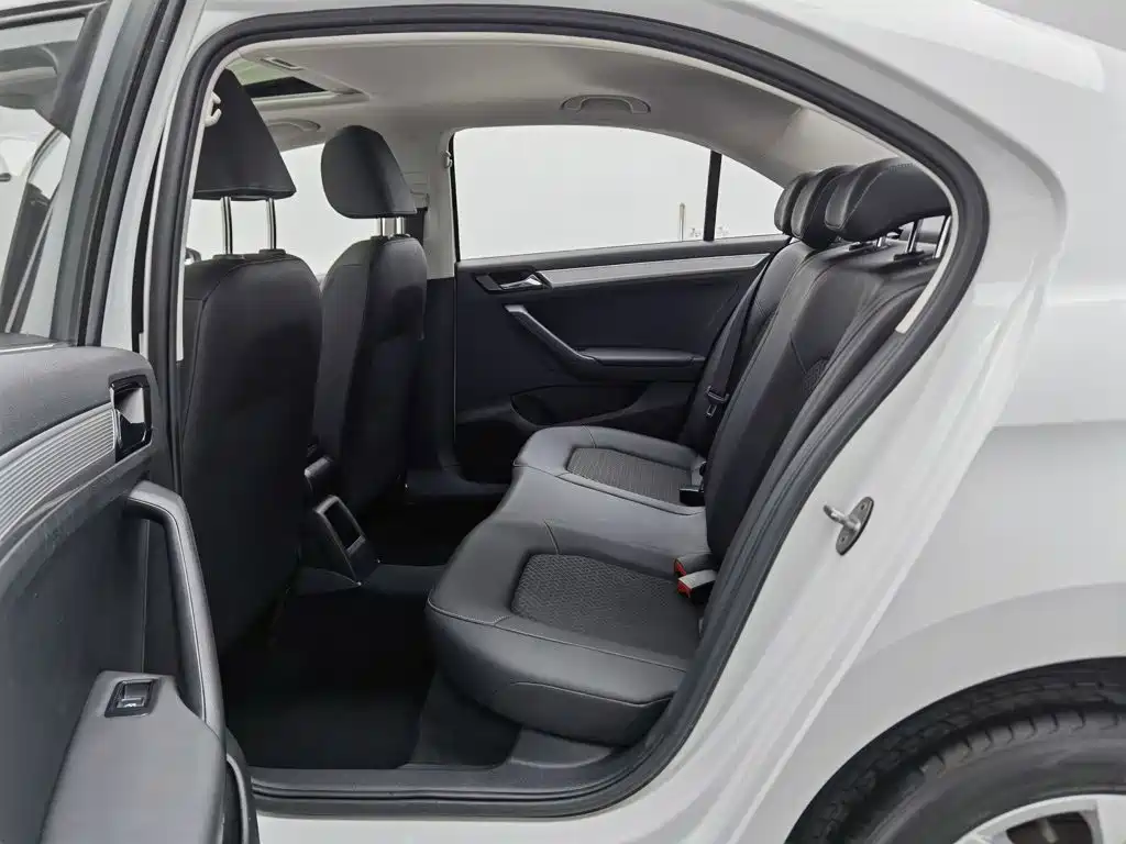 Jetta VA3 — фото 15