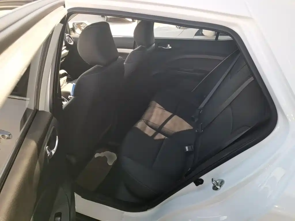 Kia KX1 — фото 17