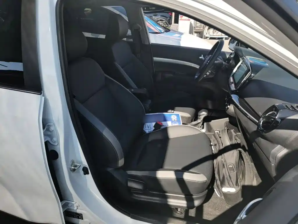 Kia KX1 — фото 25