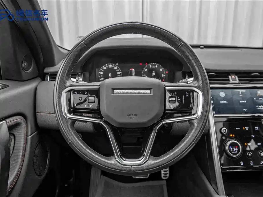 Land Rover Discovery Sport — фото 17
