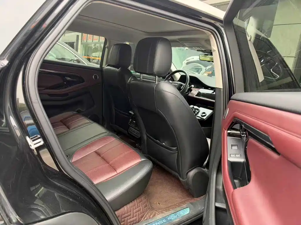 Land Rover Evoque — фото 2