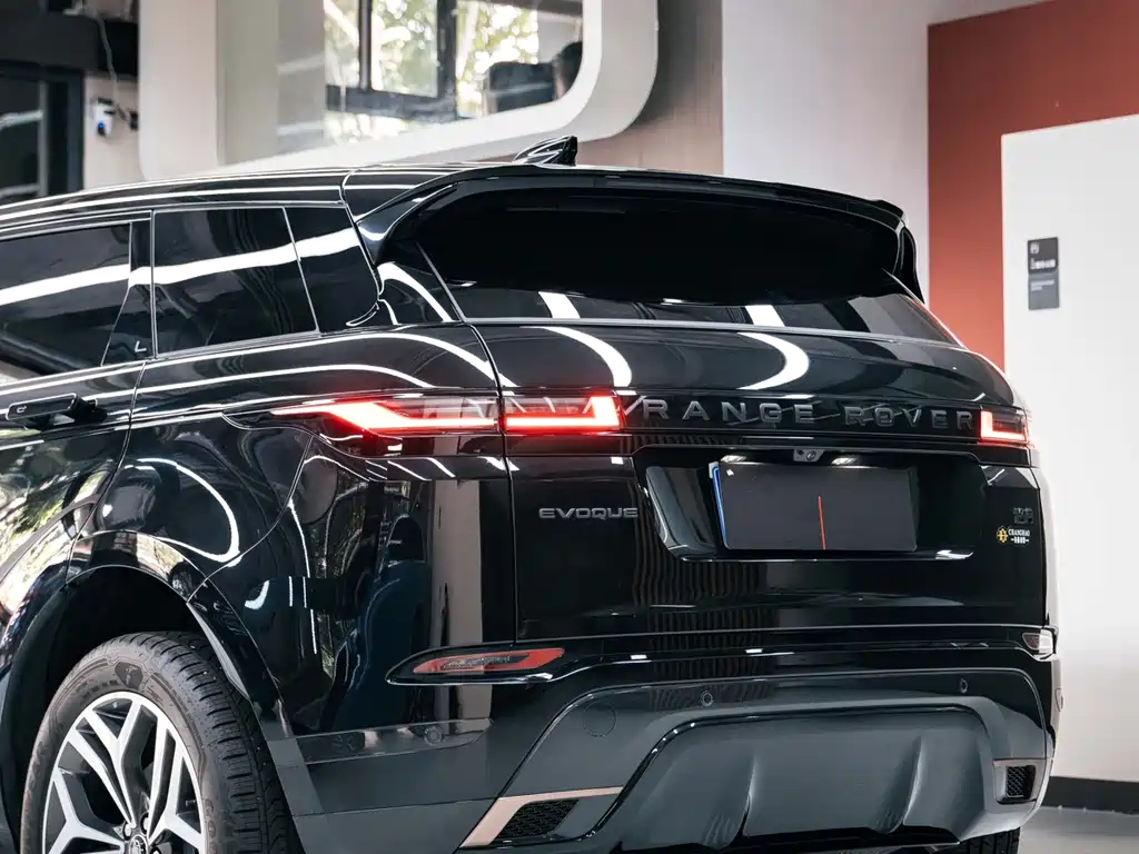 Land Rover Evoque — фото 8