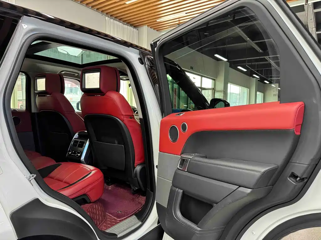 Land Rover Sport — фото 10