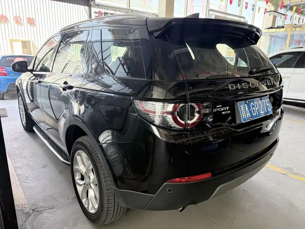 Land Rover Discovery Sport — фото 17