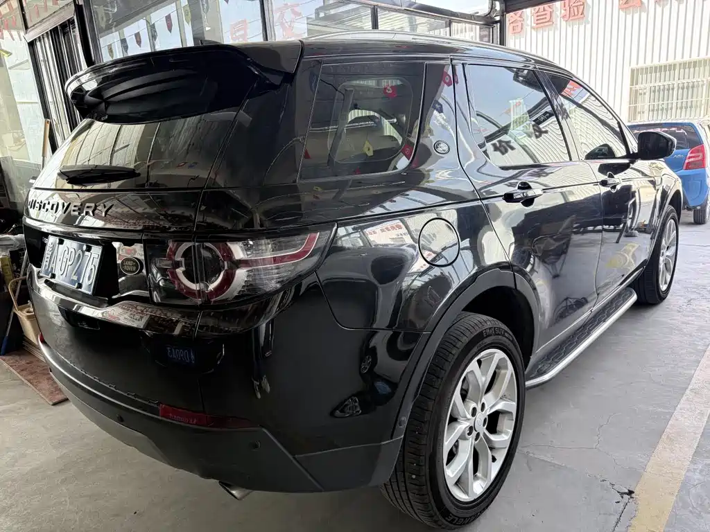 Land Rover Discovery Sport — фото 19