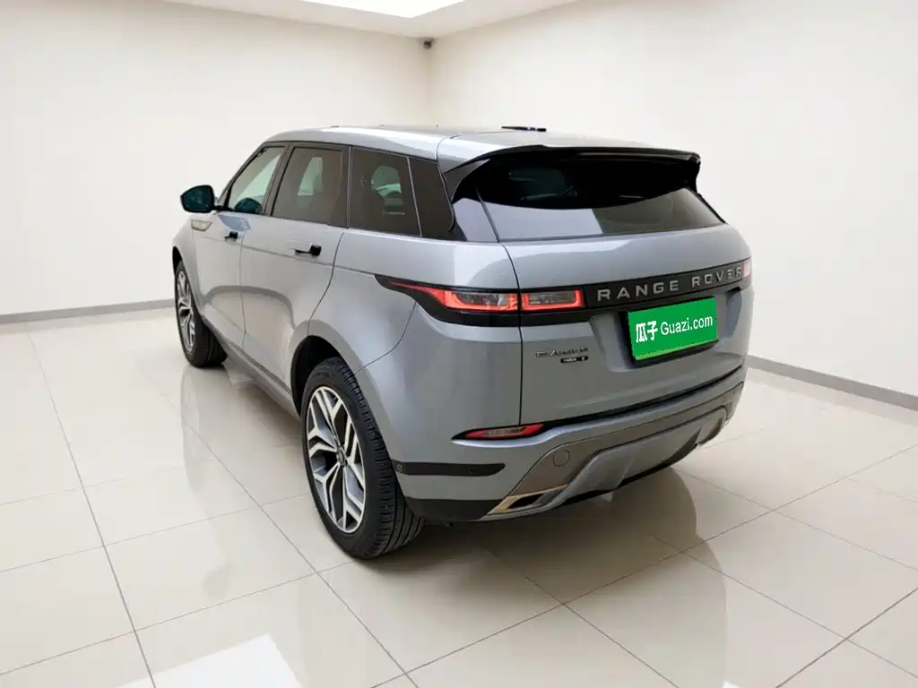 Land Rover Evoque — фото 25