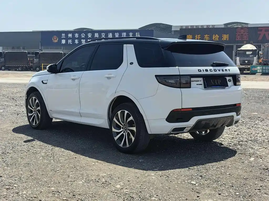 Land Rover Discovery Sport — фото 4