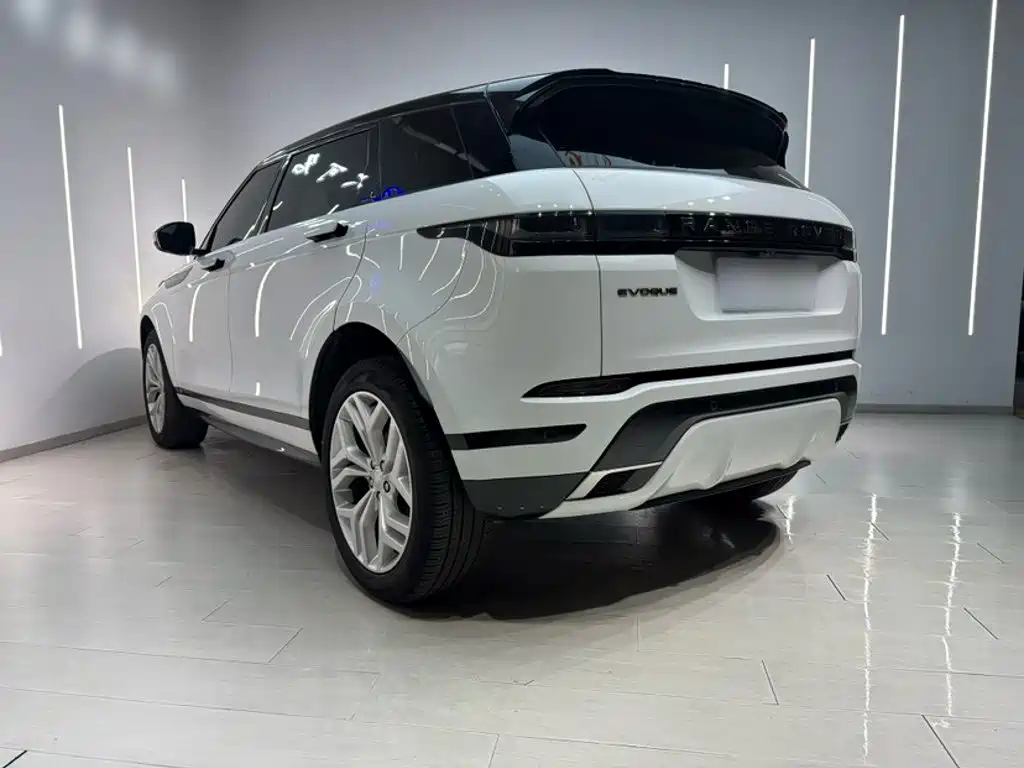 Land Rover Evoque — фото 8