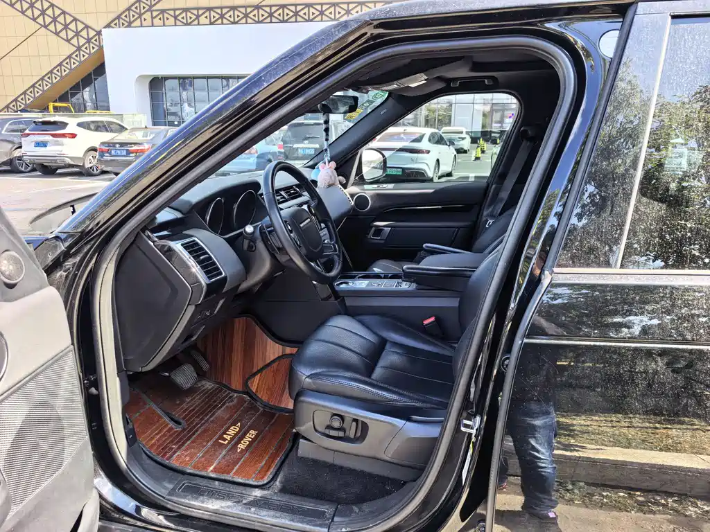 Land Rover Discovery — фото 9