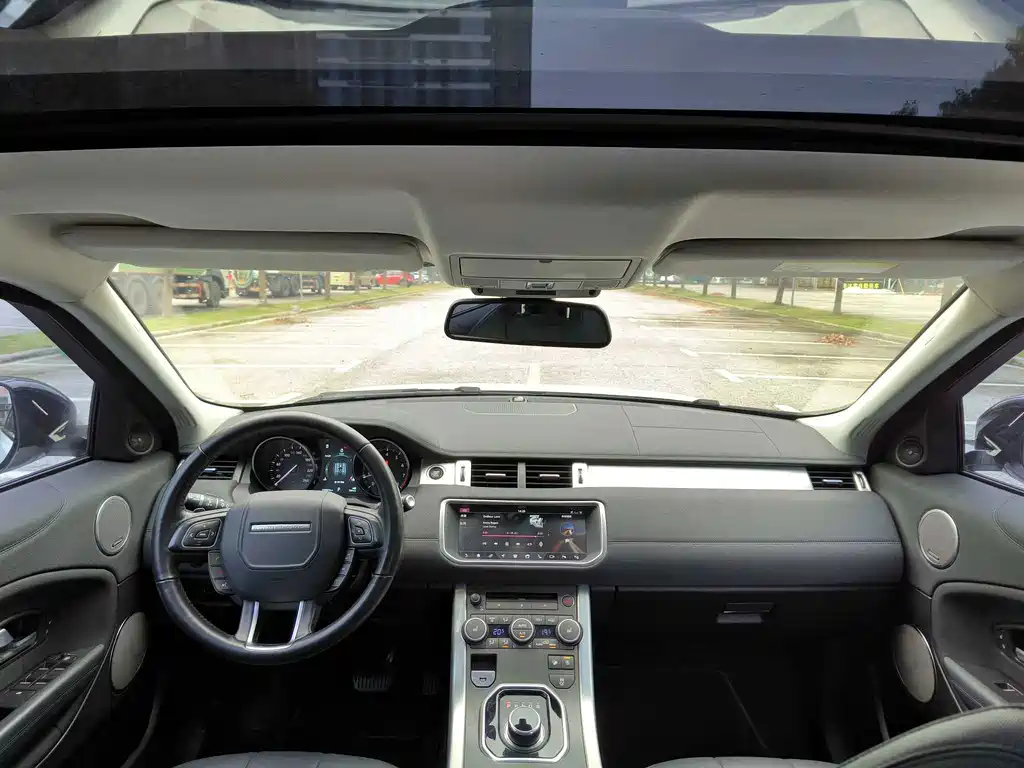 Land Rover Evoque — фото 4
