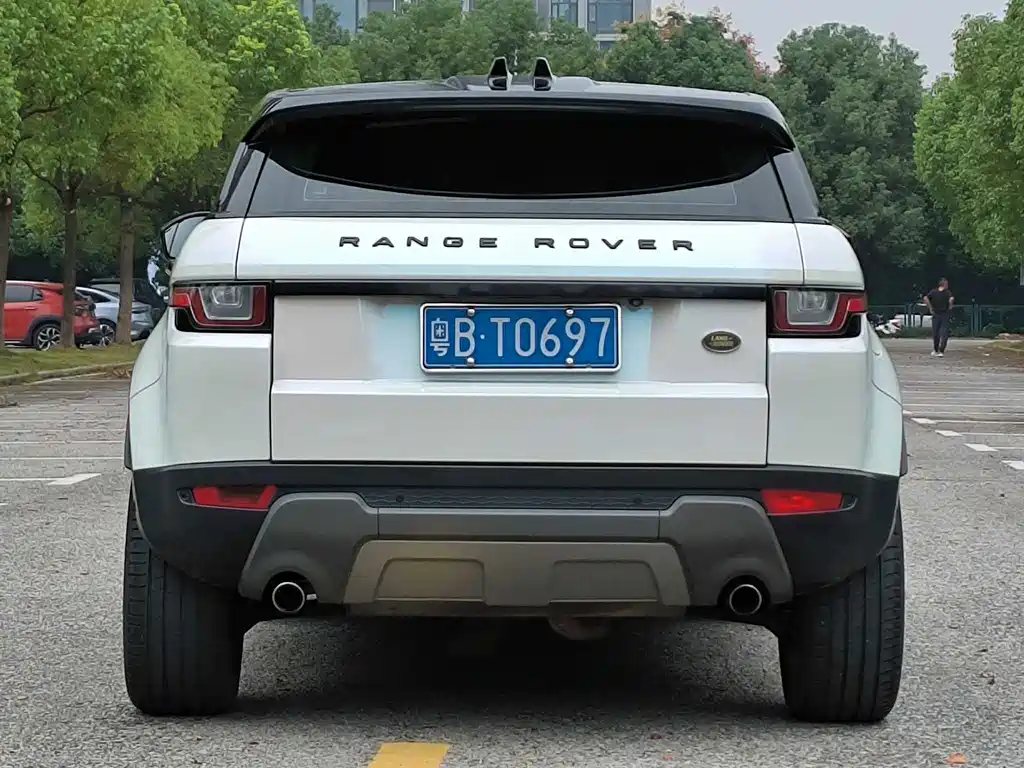 Land Rover Evoque — фото 8