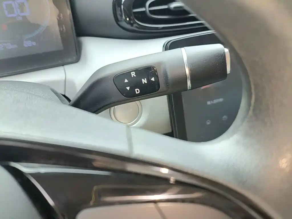 Leapmotor Leapmotor T03 — фото 10