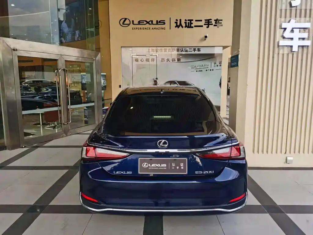 Lexus ES — фото 3