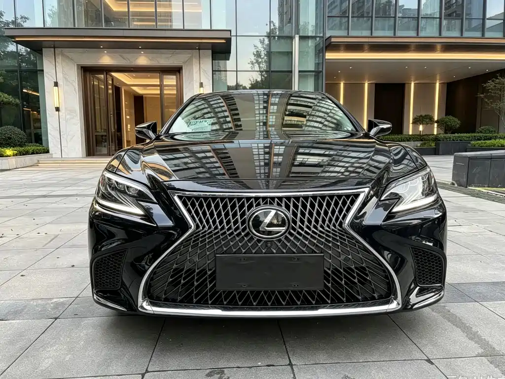 Lexus LS — фото 2