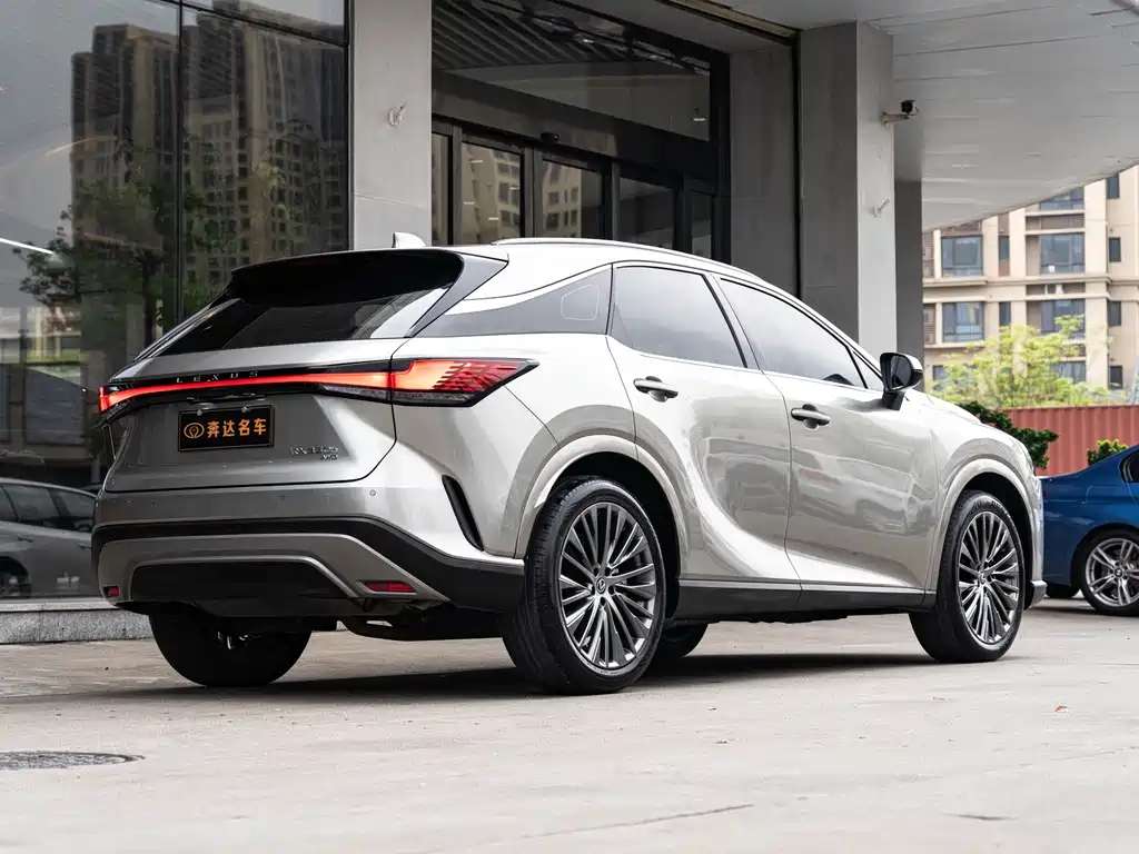 Lexus RX — фото 5
