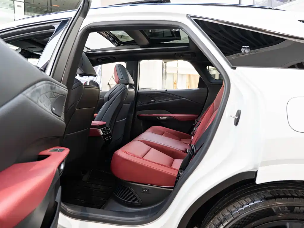 Lexus RX — фото 10