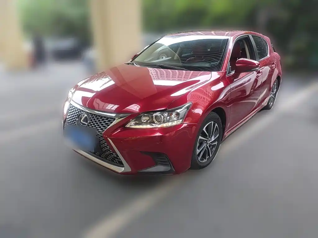 Lexus CT — фото 3
