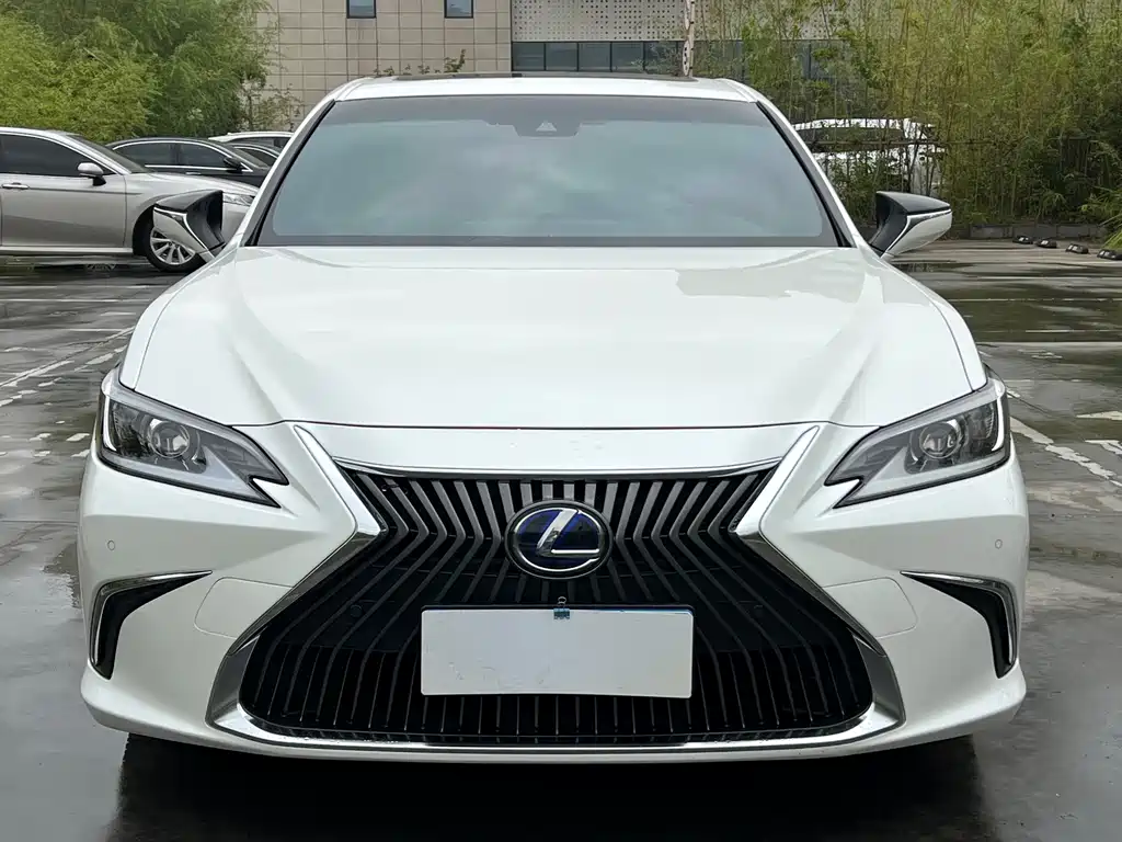 Lexus ES — фото 2
