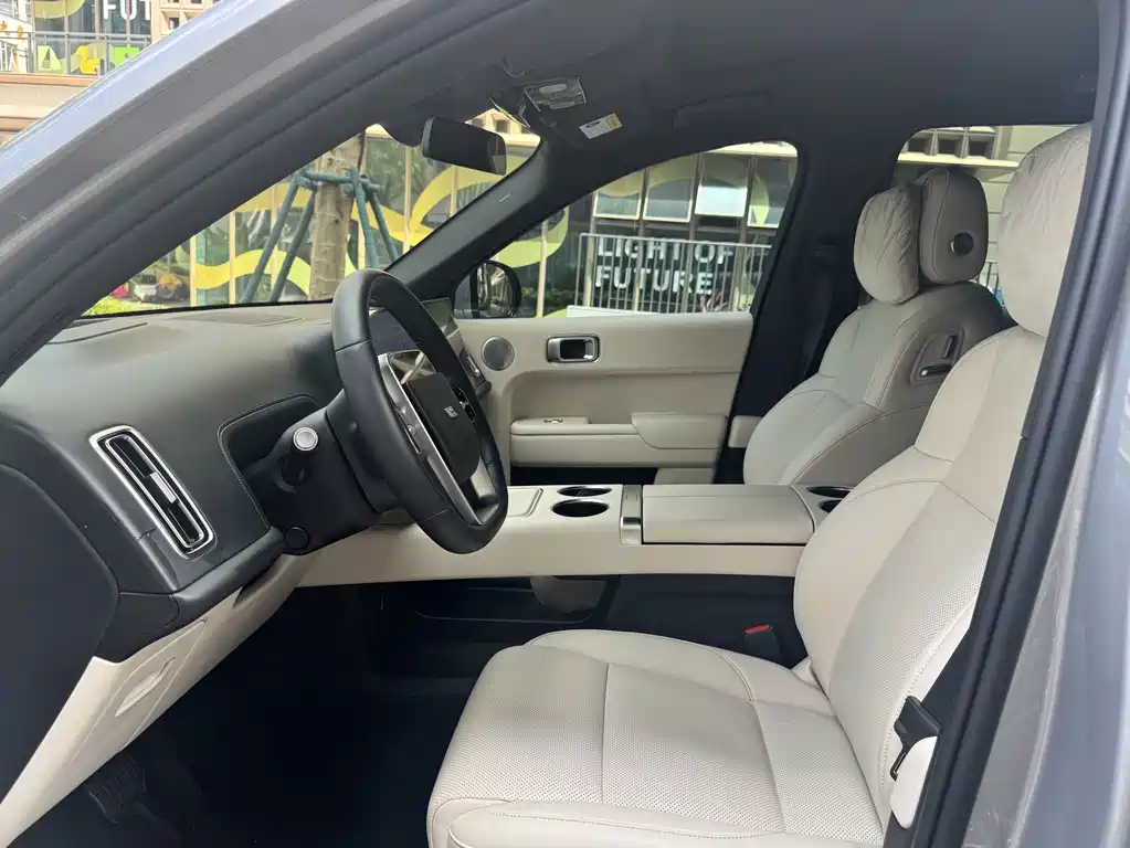 Li Auto Li L9 — фото 5