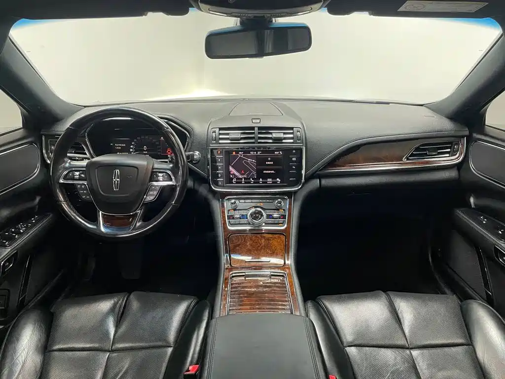 Lincoln Continental — фото 9