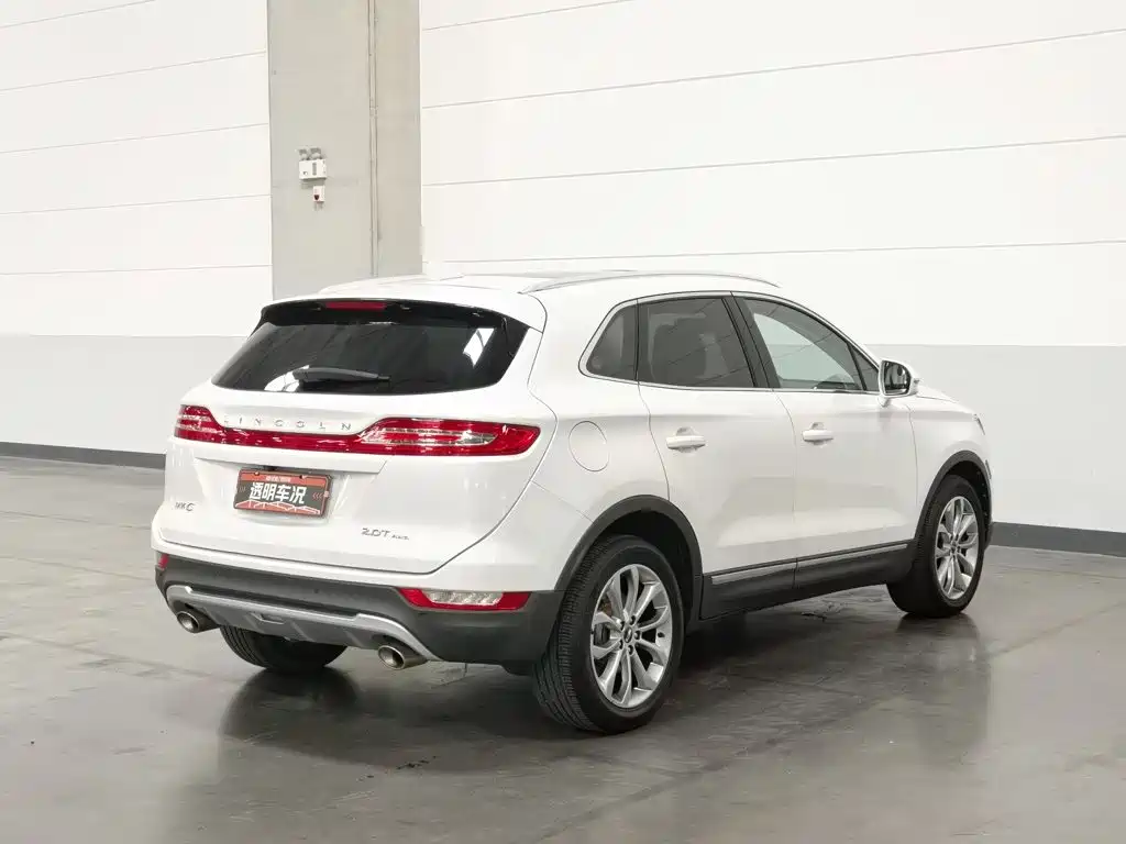 Lincoln MKC — фото 2
