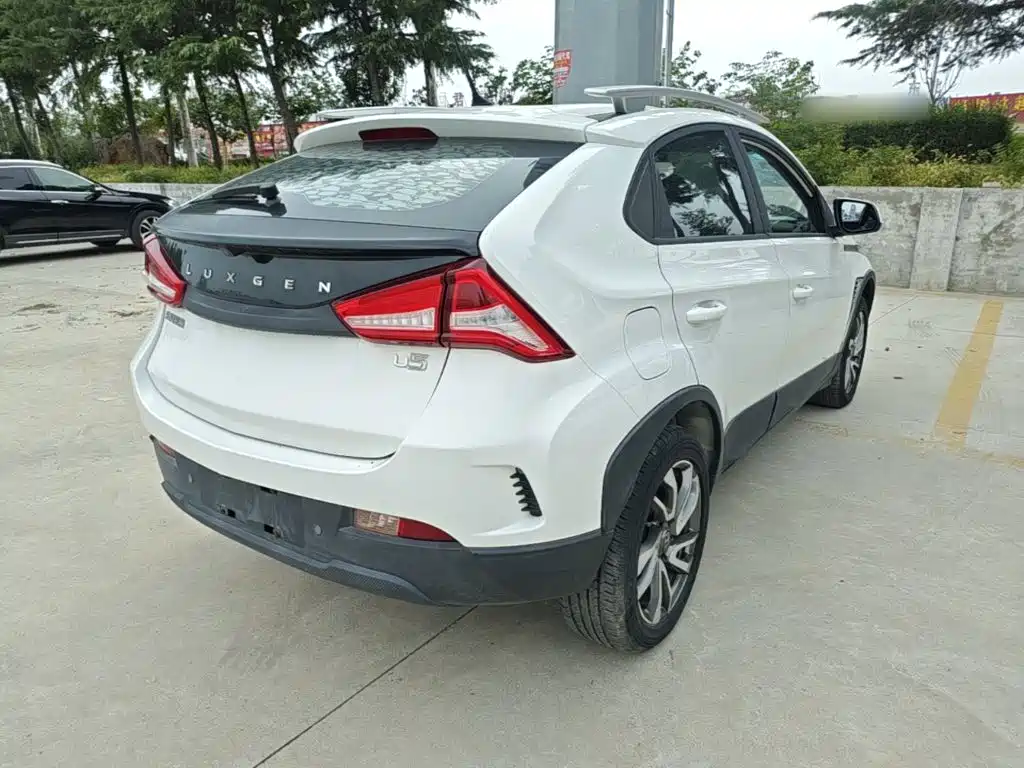 Luxgen U5 SUV — фото 7