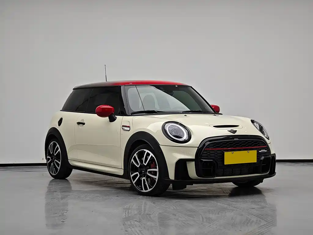 MINI Mini JCW — фото 3